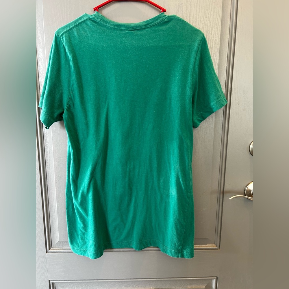 St. Patrick’s Day women’s T size M - Picture 4 of 4